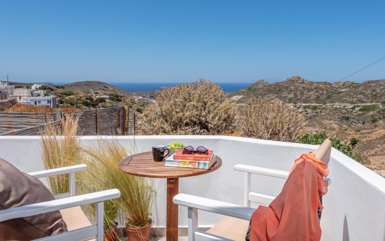 Plakes Sea View Apartment Plaka (Milos) Esterno foto